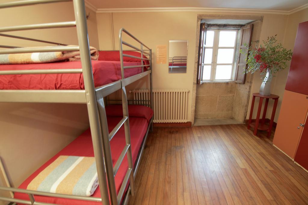 Albergue O Fogar De Teodomiro 산티아고데콤포스텔라 외부 사진