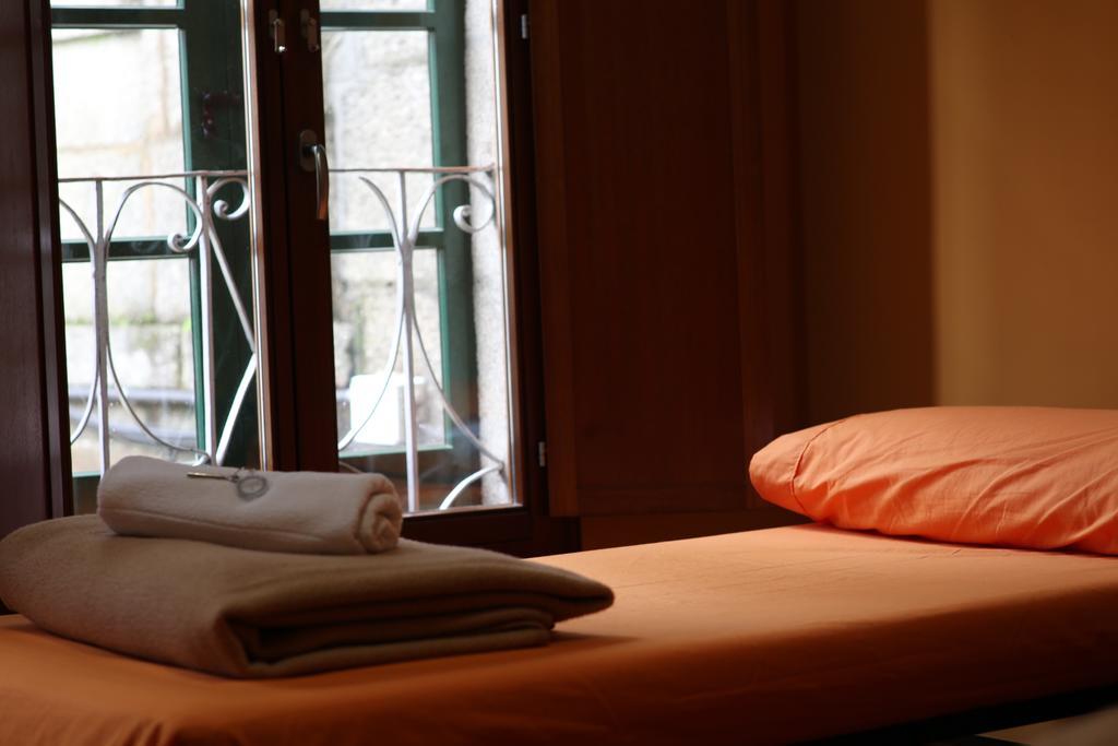 Albergue O Fogar De Teodomiro 산티아고데콤포스텔라 외부 사진