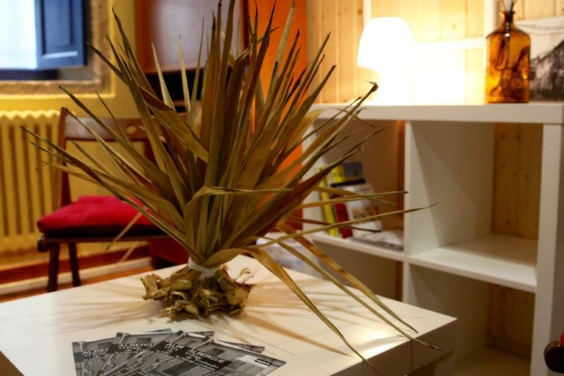 Albergue O Fogar De Teodomiro 산티아고데콤포스텔라 외부 사진